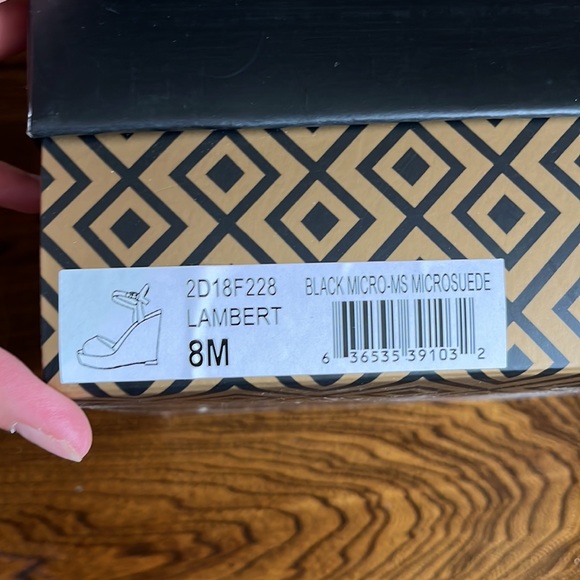 Beautiful wedges - Picture 7 of 7